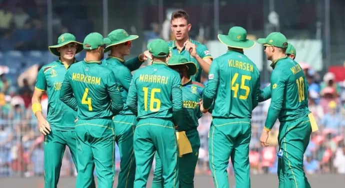 दक्षिण अफ्रीका के गेंदबाजों के आगे ढ़ेर हुए भारतीय बल्लेबाज