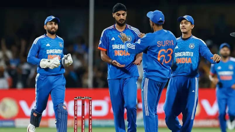 भारत की शानदार गेंदबाजी के आगे ढेर हुए ऑस्ट्रेलियाई बल्लेबाज